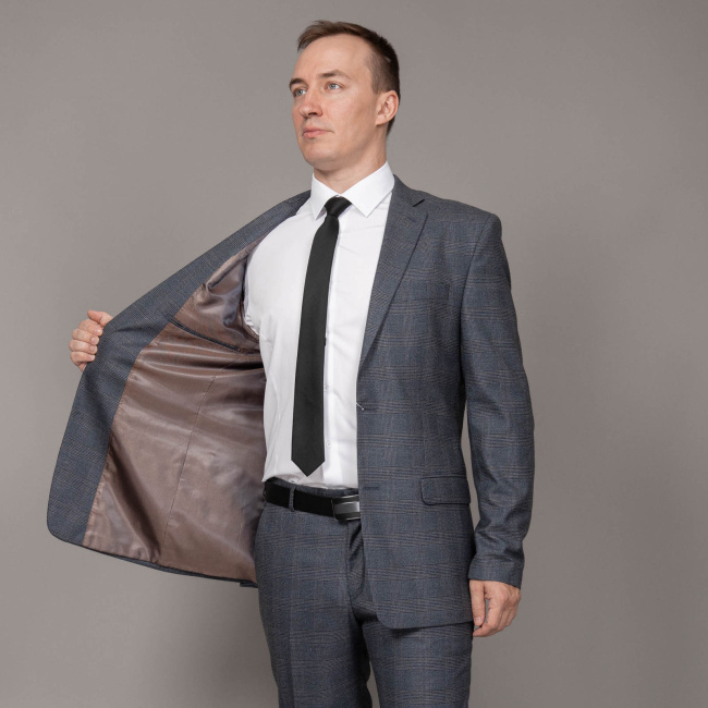 Костюм Valenti